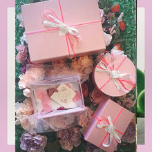 Carica l'immagine nel visualizzatore di Gallery, Selene Vogue BOX FOR PRESENT.